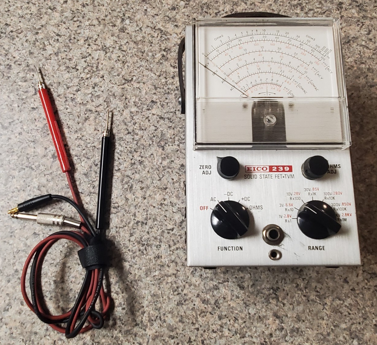 Vintage EICO-239 Solid State FET TVM with probes
