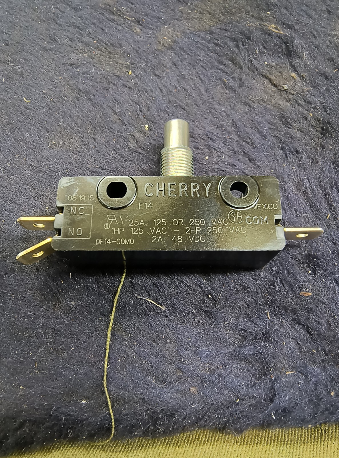 Switch,Snap Action, Cherry Switch 0E14-00M0