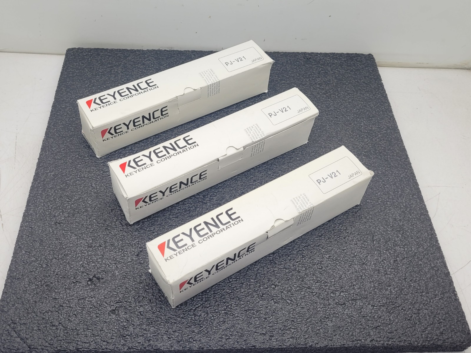Lot of 3 Keyence Digital RGB Light Safety Curtain Sensor Extender EPJ-V21