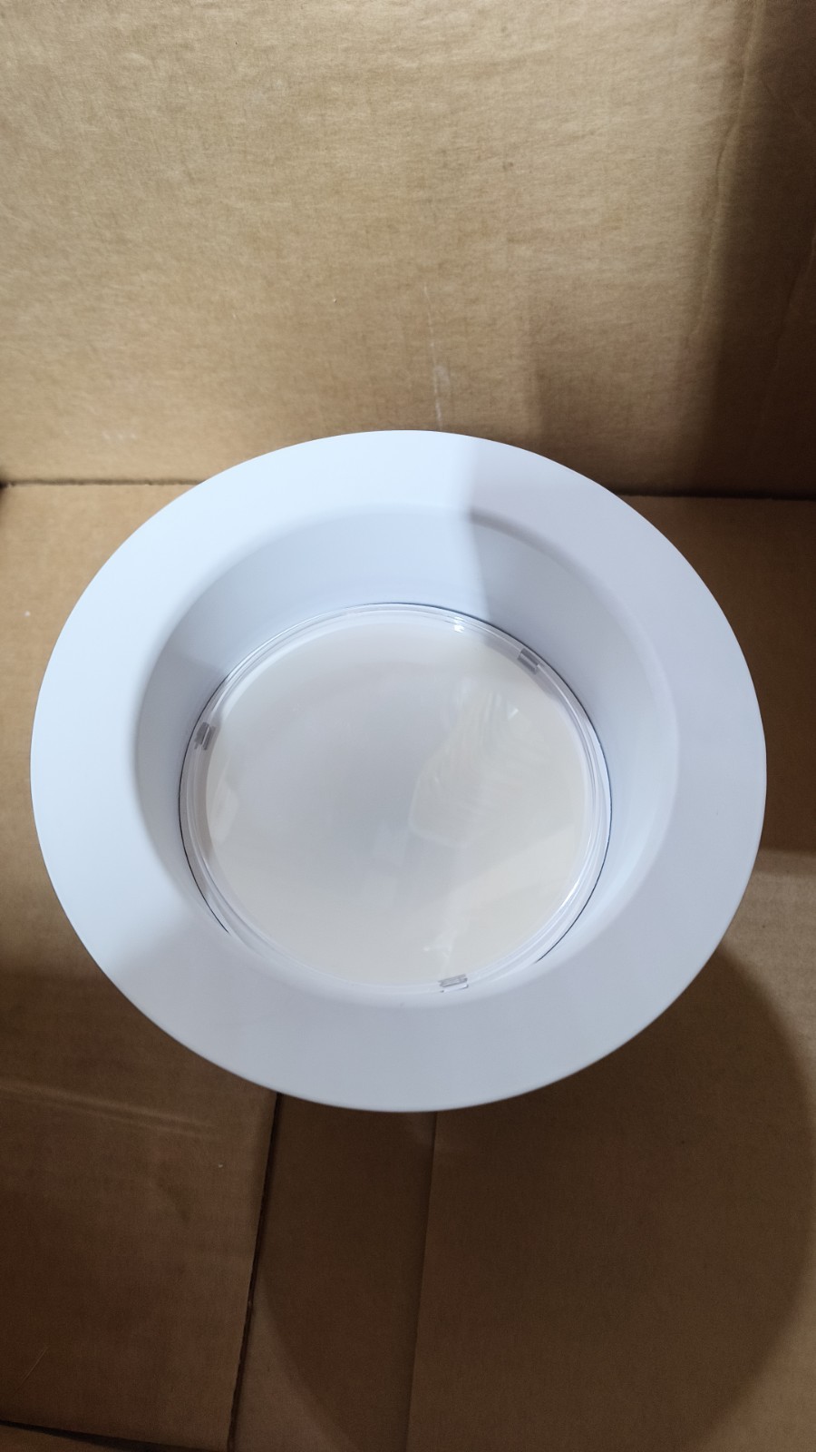 Cree Lr6-10L-35k -120v-a-dr-us 6 in. Downlight – LED ~ LR6 series – TESTED