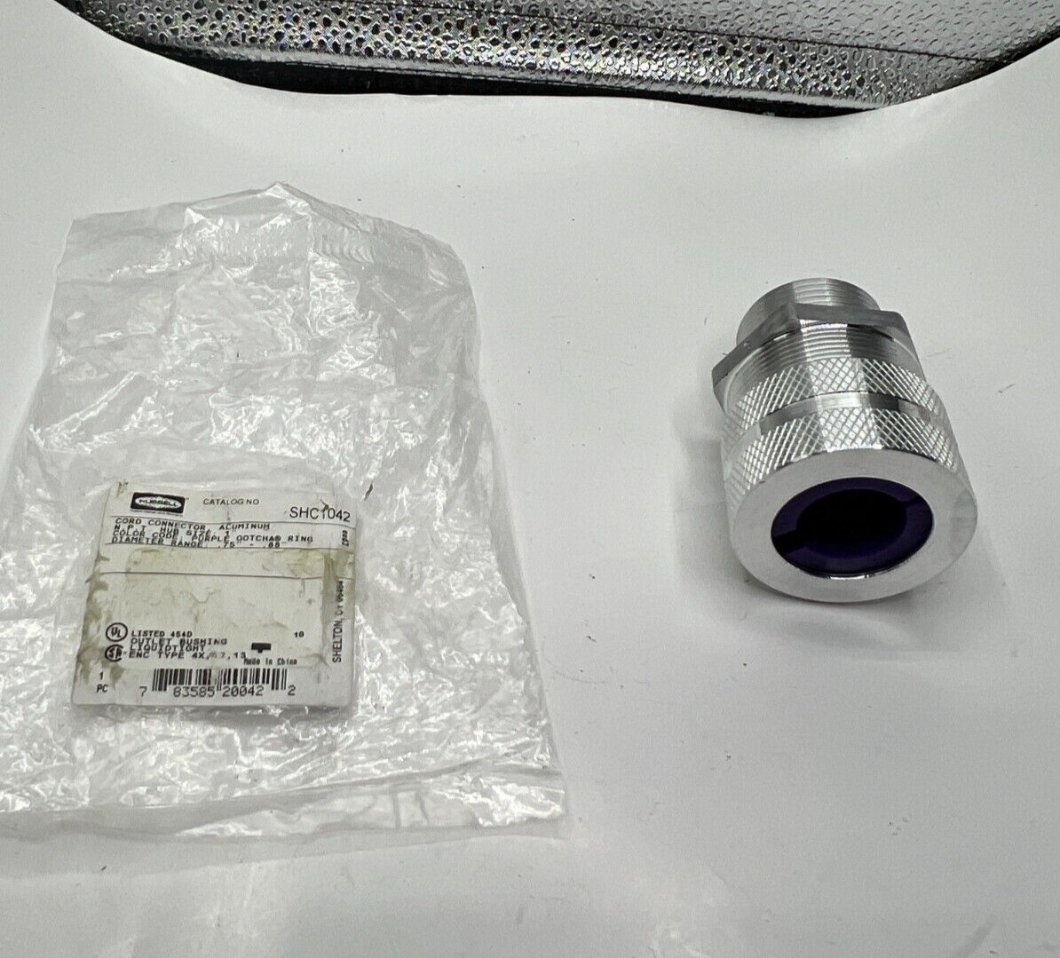 Hubbell SHC1042 1” Cord Connector, Code Orchid F4 Aluminum .750 to .880 (QTY 2)