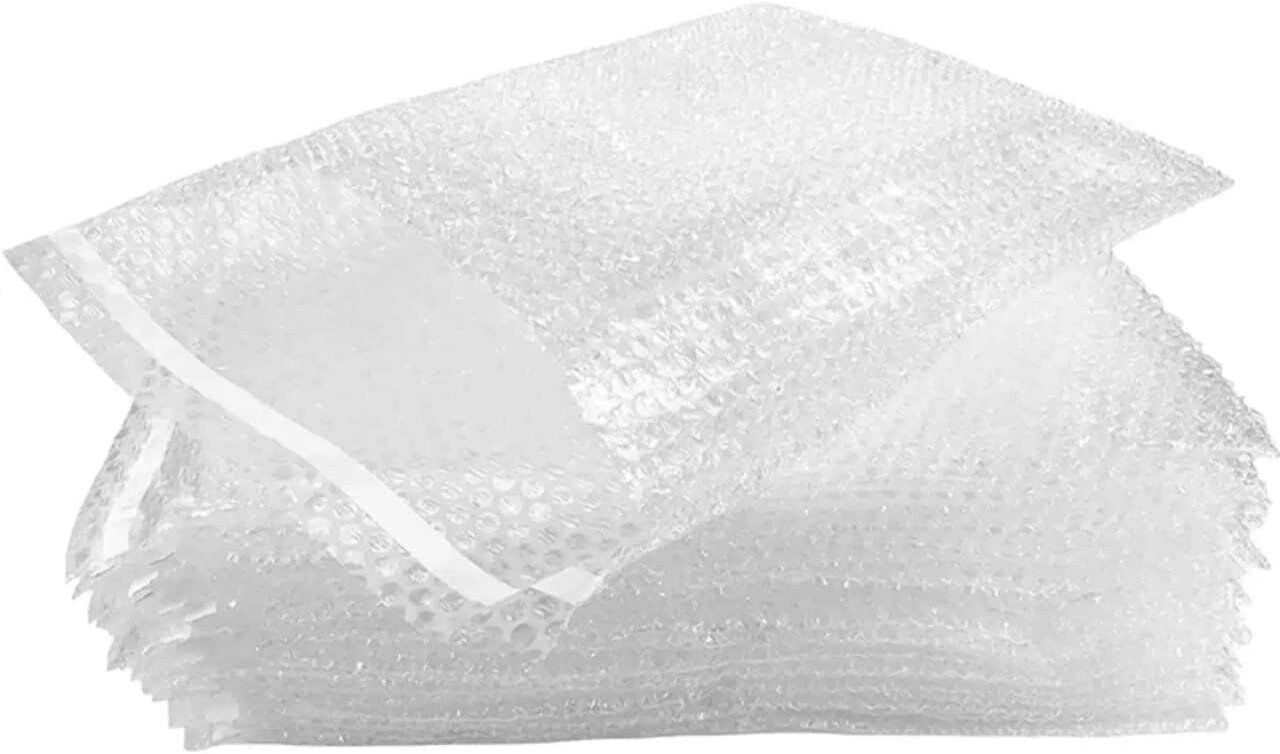 250 – 4×7.5 Bubble Out Pouches Bags Wrap Cushioning Self Seal Clear 4″ x 7.5″