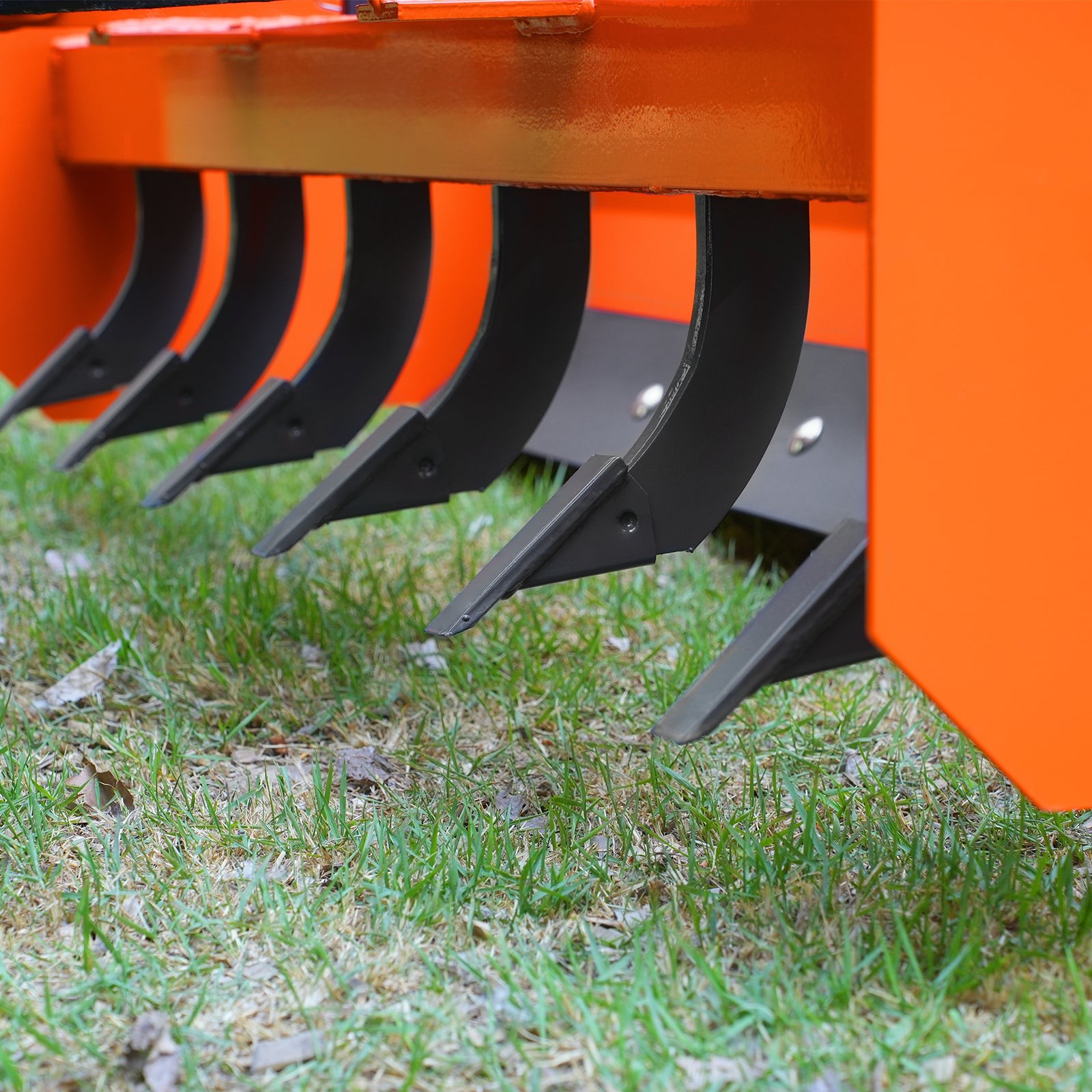 MechMaxx 72″ Tractor Box Blade Scraper Attachment 3 Point Hitch 20HP-50HP, BB72